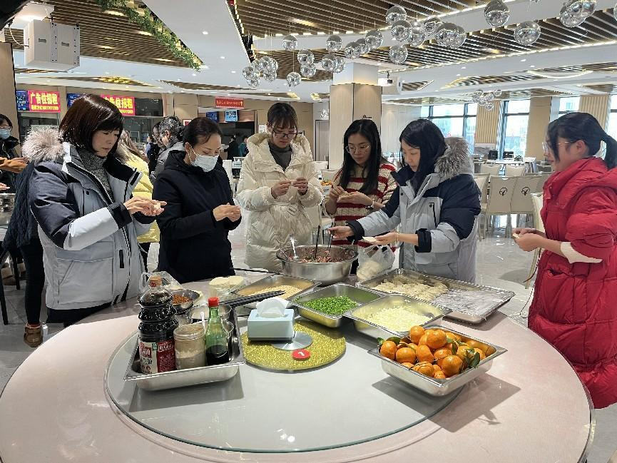 65854e5d7ba2a.png 65854e5d7ba2a.png